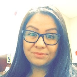 Meet your Posher, Regina