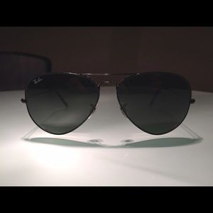 Ray Ban Aviator Sunglasses