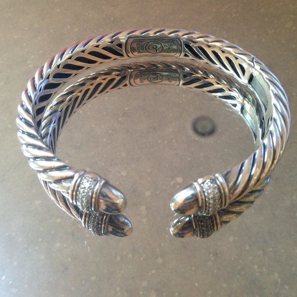 David yurman silver diamond bangle