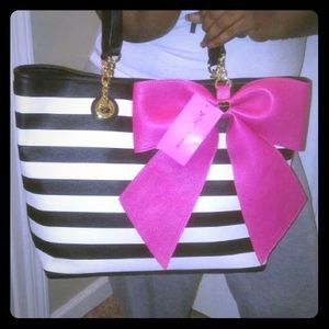 Large Betsey Johnson handbag