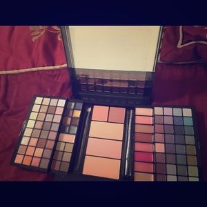 Smashbox makeup kit