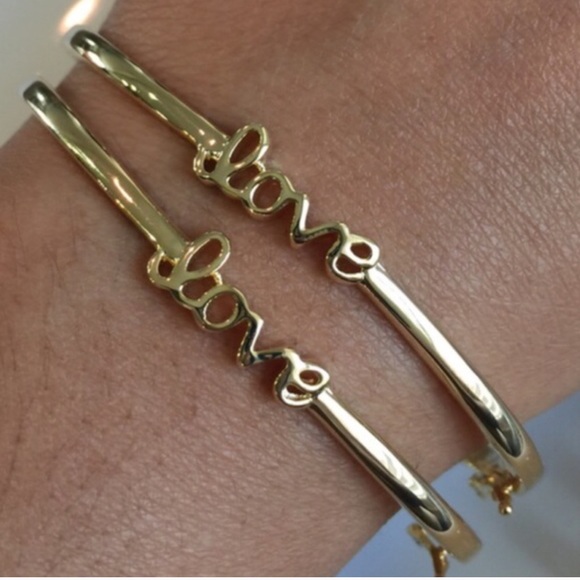 ❤️LOVE BANGLE❤️ - Picture 3 of 4