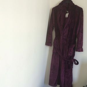 Carole Hochman robe