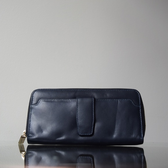 Elegant Leather Wallet