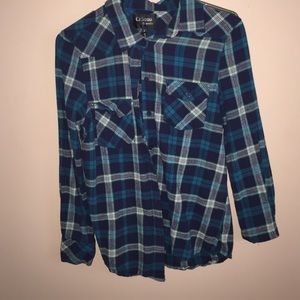 FLANNEL shirt! Long sleeve, great condition!!!