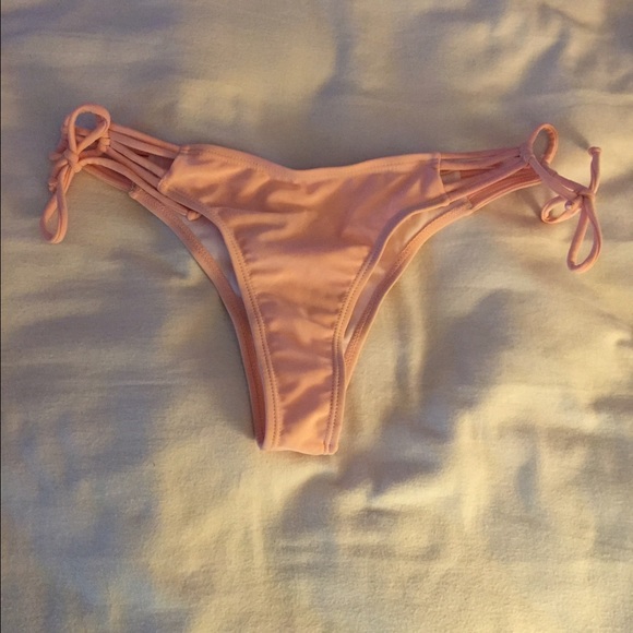 Bathing suit bottoms
