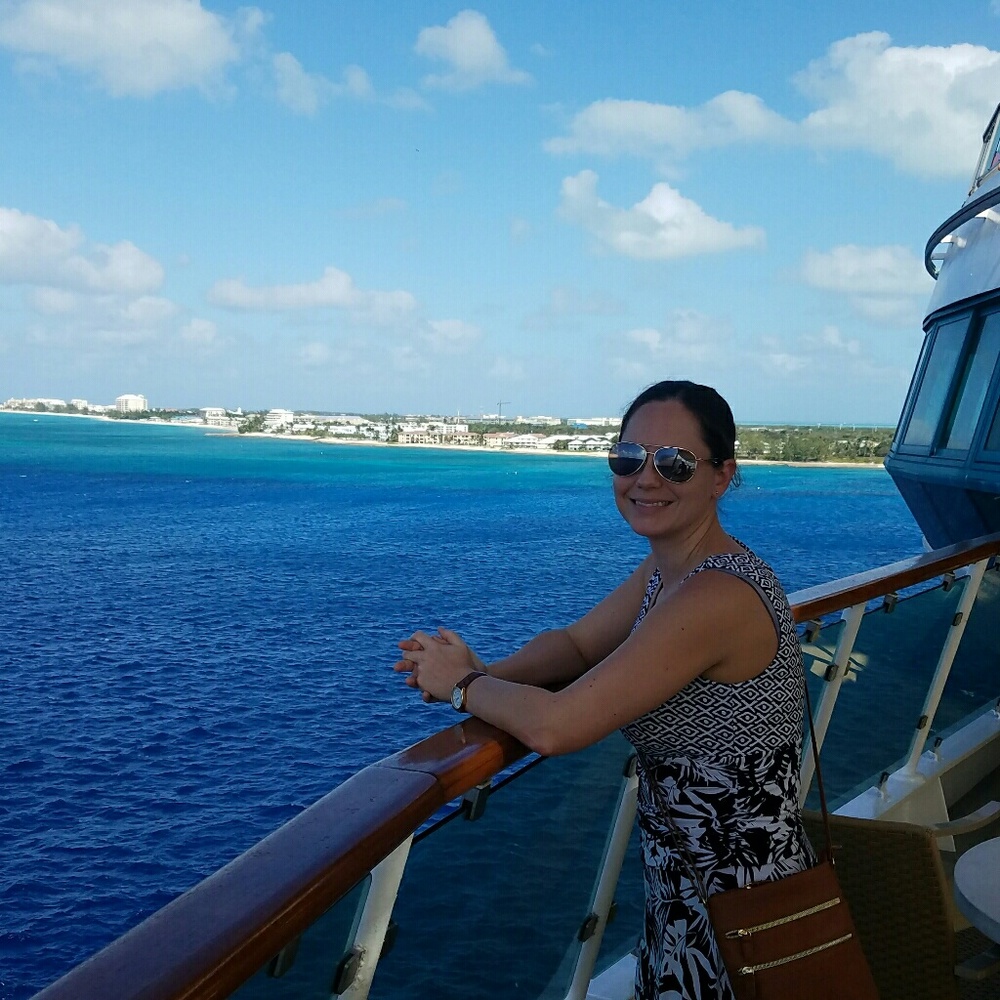 Meet your Posher, Krystle