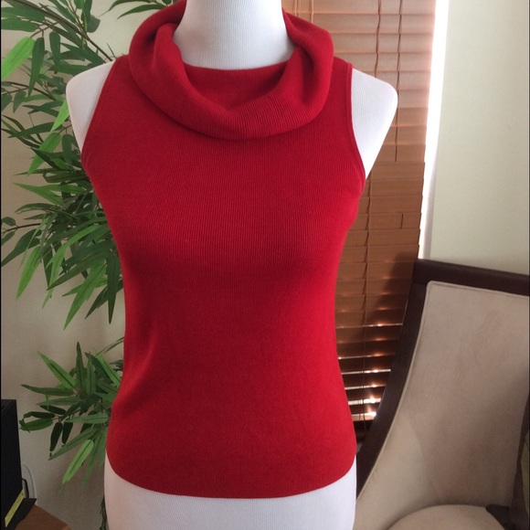 August Silk Tops - 💃🏻❤️Red August Silk Top 💃🏻❤️