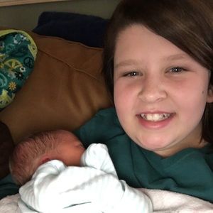 Meet your Posher, Chloe