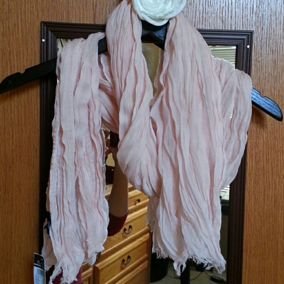 New! Rue21 Pink Scrunch Scarf