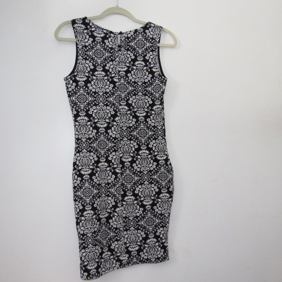Eclipse Bodycon dress - Picture 2 of 2