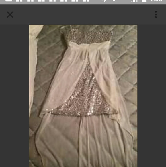 White Deb cocktail/homecoming/semi formal dress - Picture 2 of 3