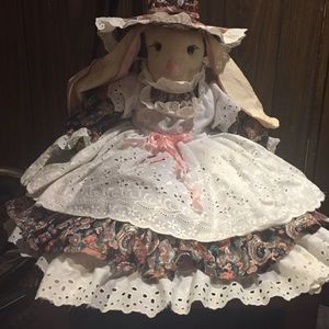 Very country bunny reserved for Mickey