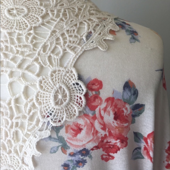 Floral kimono