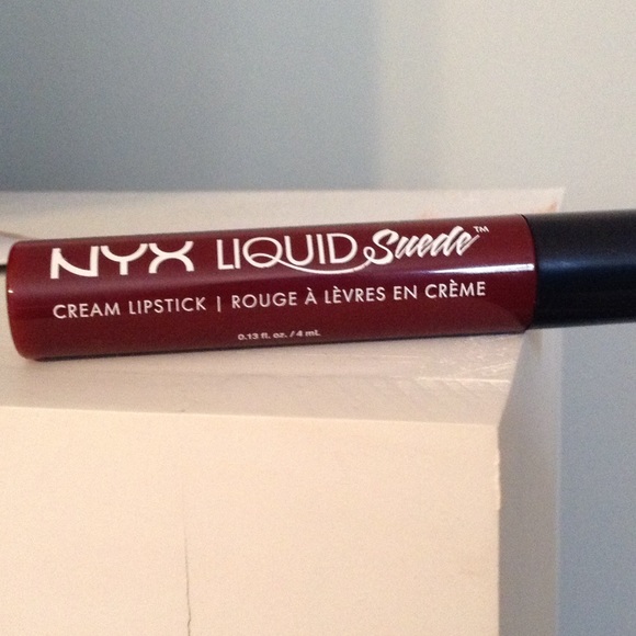 Nyx suede liquid lipstick- cherry skies