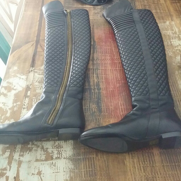 Boots - Picture 2 of 3