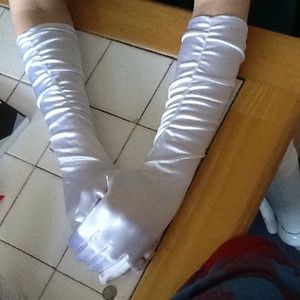 White elbow length gloves