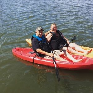 Meet your Posher, Robin