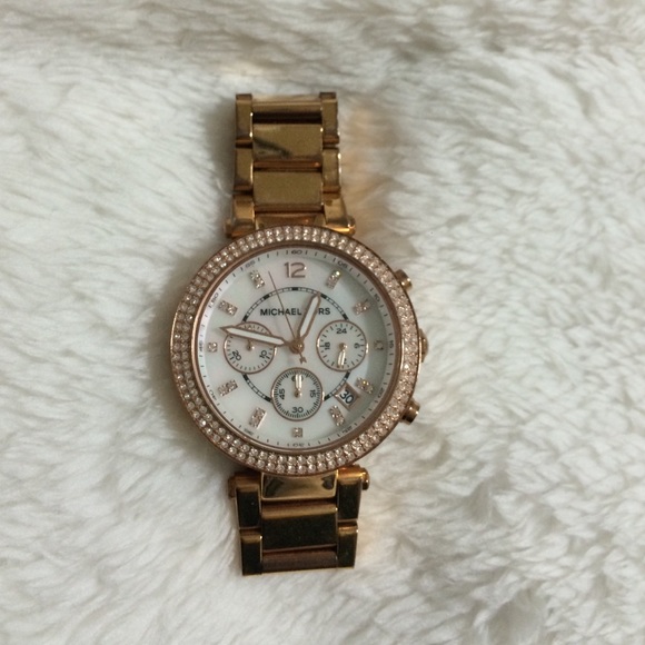 SOLD ON MERC Michael Kors Watch