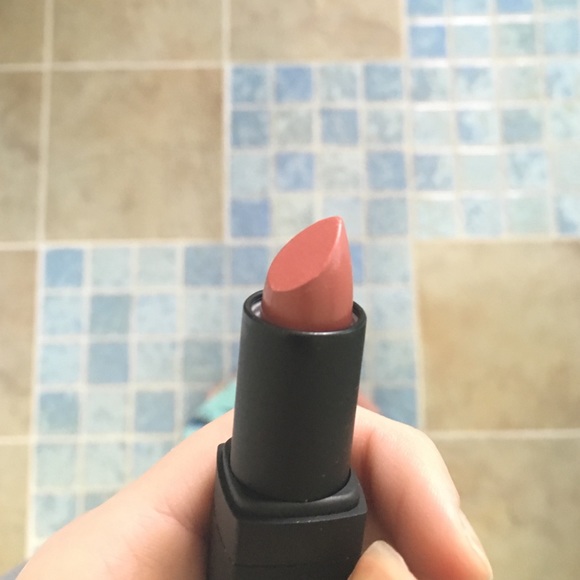 Nars lipstick - Picture 2 of 3
