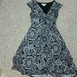 WHITEHOUSE BLAXKMARKET DRESS