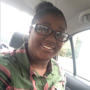 Meet your Posher, Keira