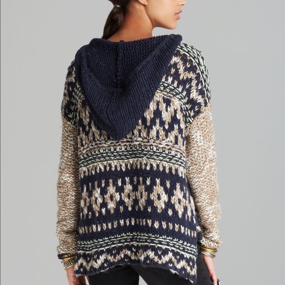 FREE PEOPLE SWEATER BLUE COMBO NWT - Picture 2 of 5