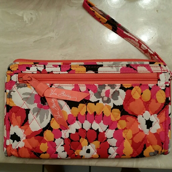 Vera Bradley Front Zip Wristlet