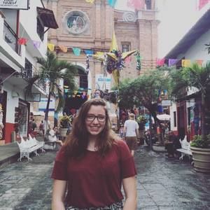 Meet your Posher, Maddy