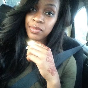 Meet your Posher, Keke