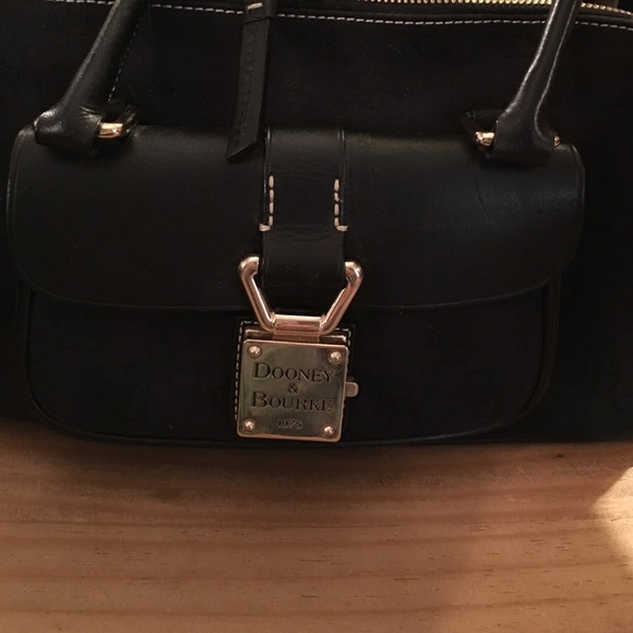 Dooney & Bourke leather and canvas satchel - Picture 2 of 4