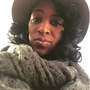 Meet your Posher, Janelle