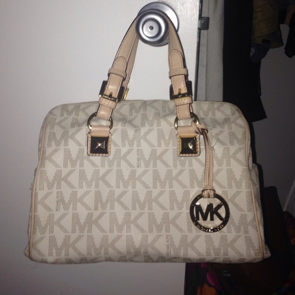 Michael Kors Grayson vanilla chain satchel