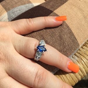 Sterling ring size 7 blue marquise