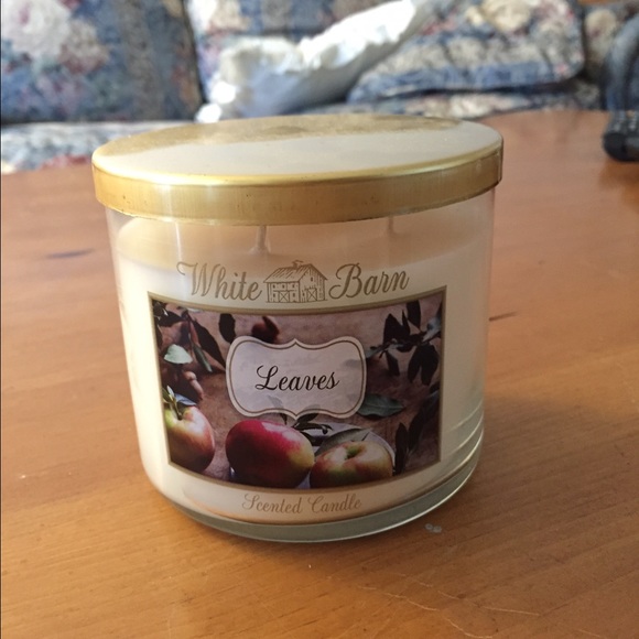 Bath and Body Works unused Leaves 3 wick candle