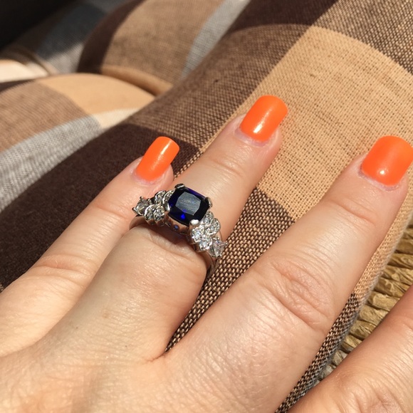 Sterling ring size 7