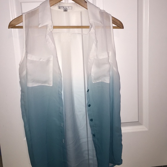 Blue ombré button up collared tank