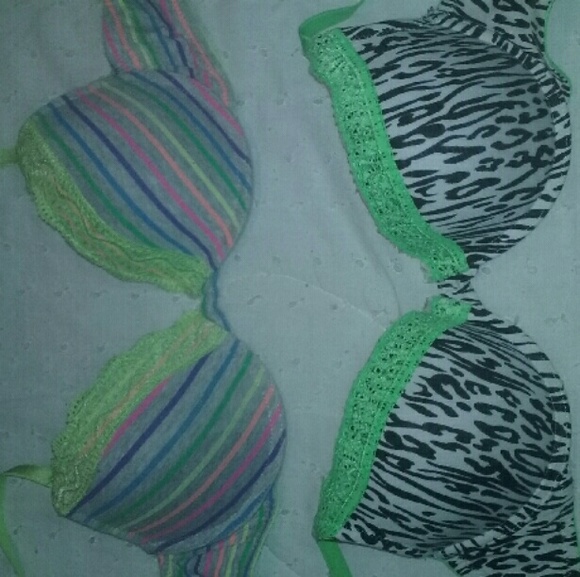 2 34B bras