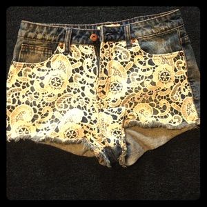 Super cute lace denim forever 21 shorts SM