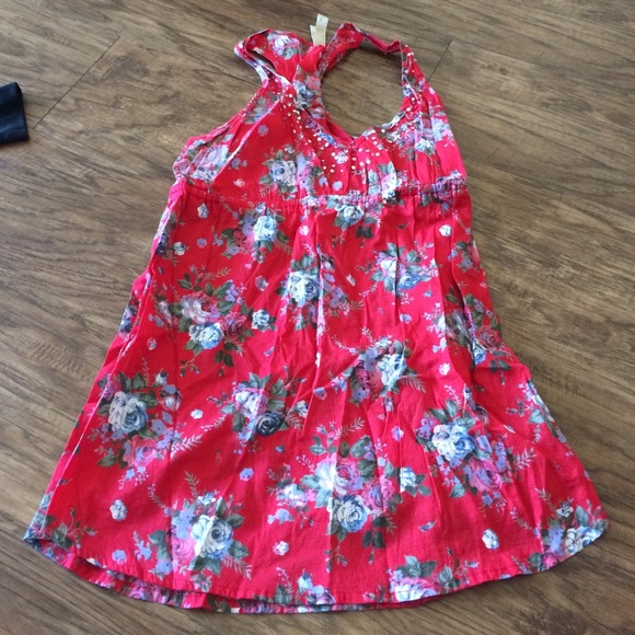 Floral flowy tank