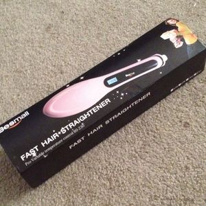 Hair straightener brush