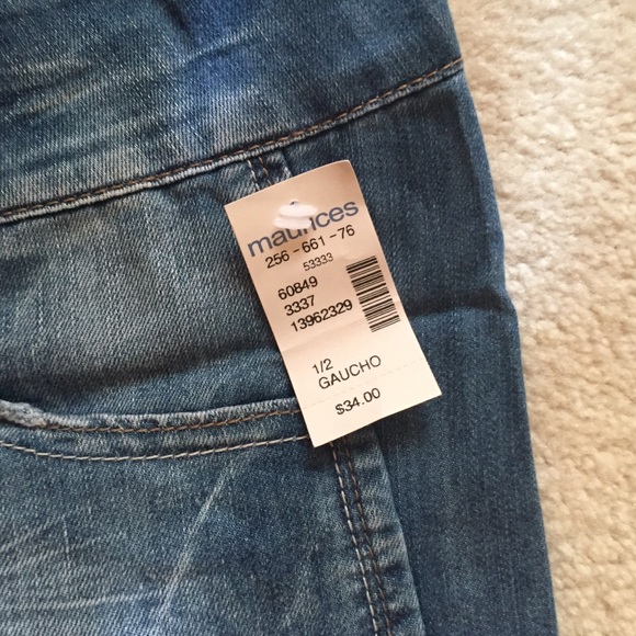 Capris - Picture 3 of 4