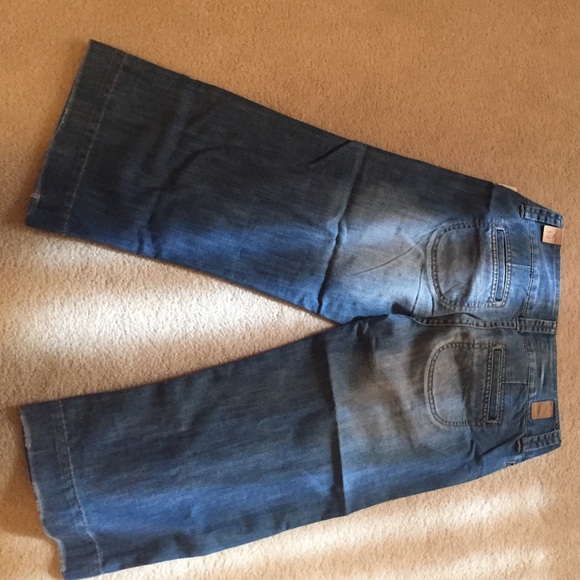 Capris - Picture 4 of 4