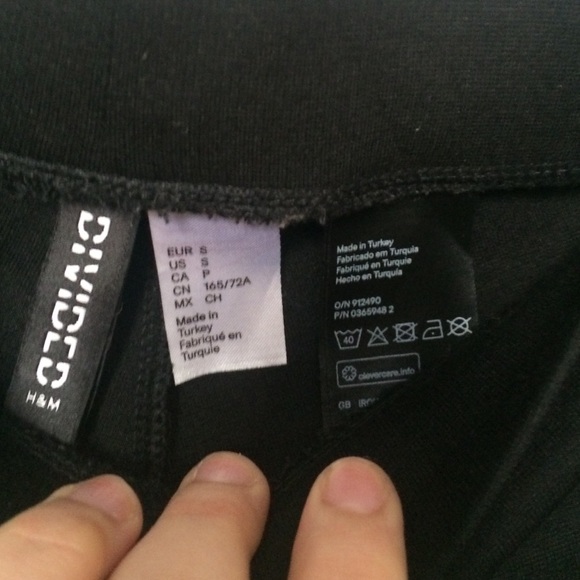 Black leggings NWOT - Picture 3 of 3