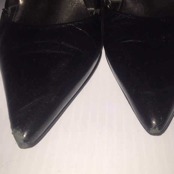 Black Pumps with Stitch Detail - Picture 3 of 4