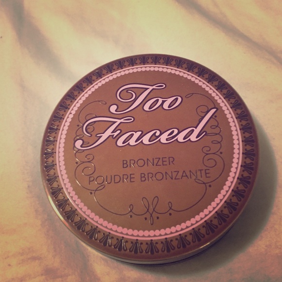 ‼️LAST DAY TO BUY‼️Too faced peach leopard bronzer