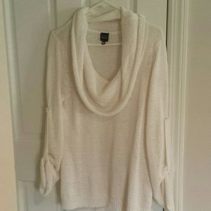 Beautiful Saks white drapey sweater