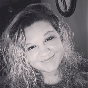 Meet your Posher, Kara