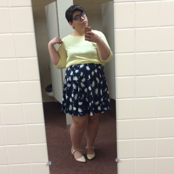 Meet your Posher, Lexus - Picture 3 of 4