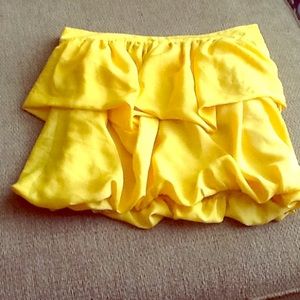 REISS yellow skirt UK 10/US 6 - light & flirty